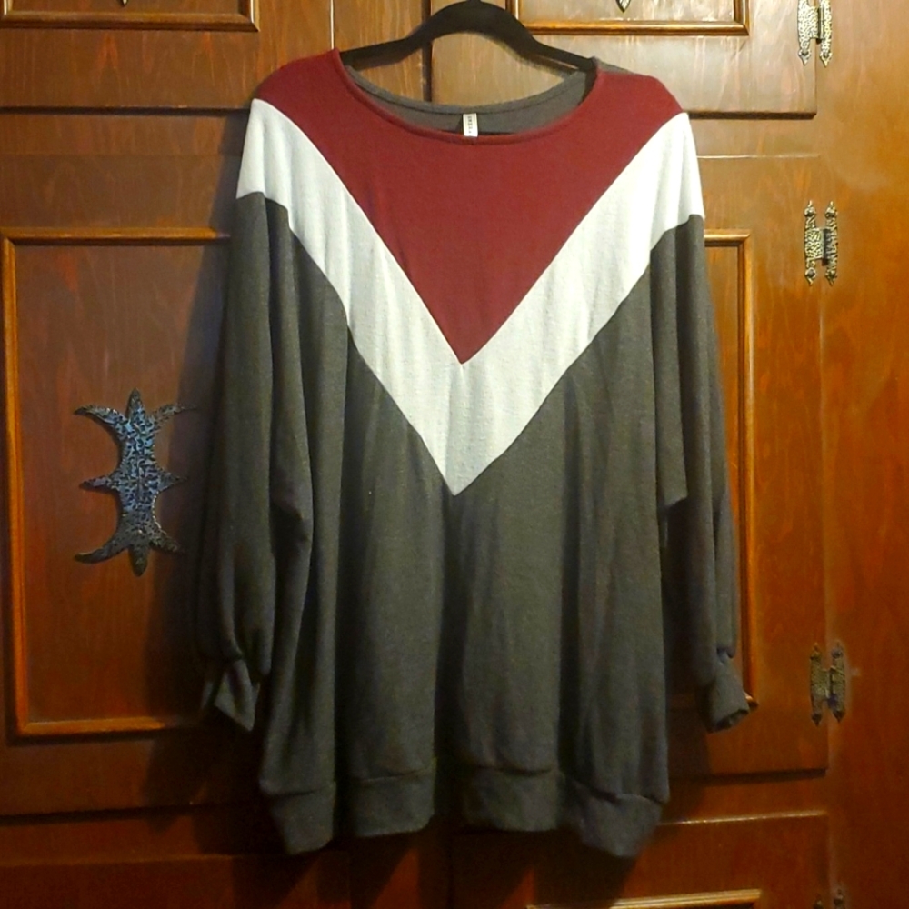 BNWOT Emerald brand dolman chevron long sleeve top sz 3XL